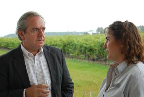 Wine experts James Chatto and Ann Sperling at Southbrook Winery. © The Galley Guys